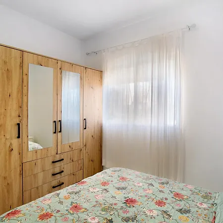 アパート Un Descanso 2-2 *